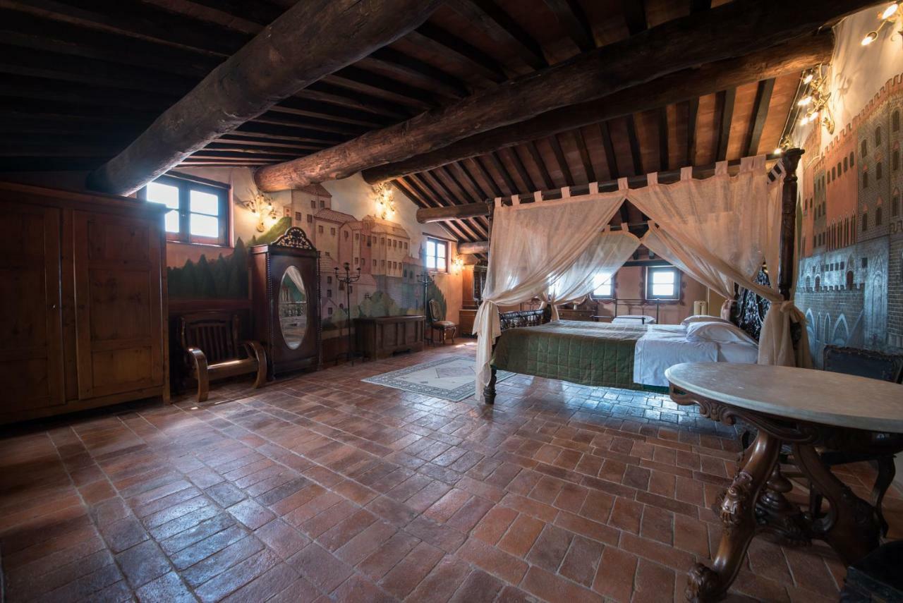 Castello Di Valenzano Villa Arezzo Buitenkant foto