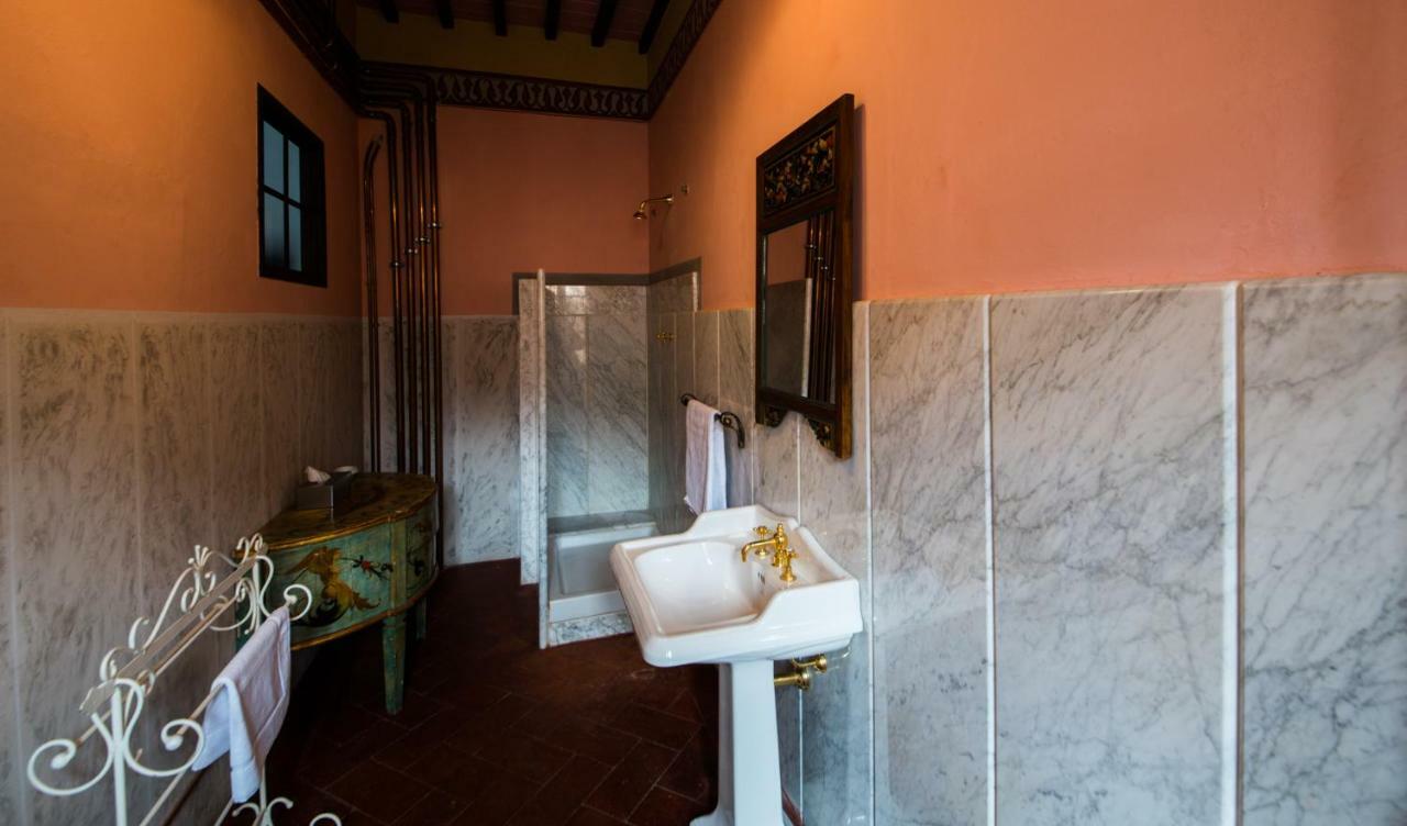 Castello Di Valenzano Villa Arezzo Buitenkant foto